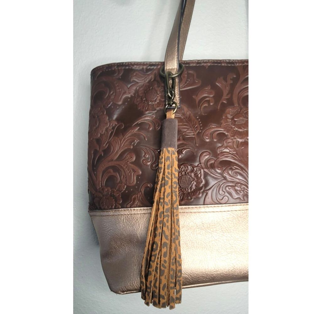 Brown Embossed Vegan Leather Carry Bag Metallic Bronze Base Leopard Print Tassel - Picture 2 of 11
